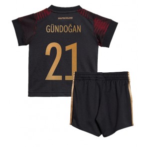 Tyskland Ilkay Gundogan #21 babykläder Bortatröja barn VM 2022 Korta ärmar (+ Korta byxor)